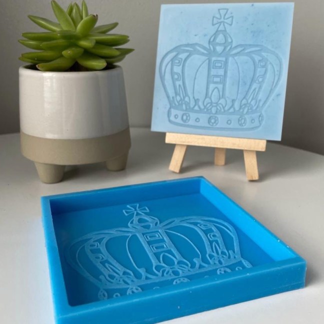 Crown Mini Slab