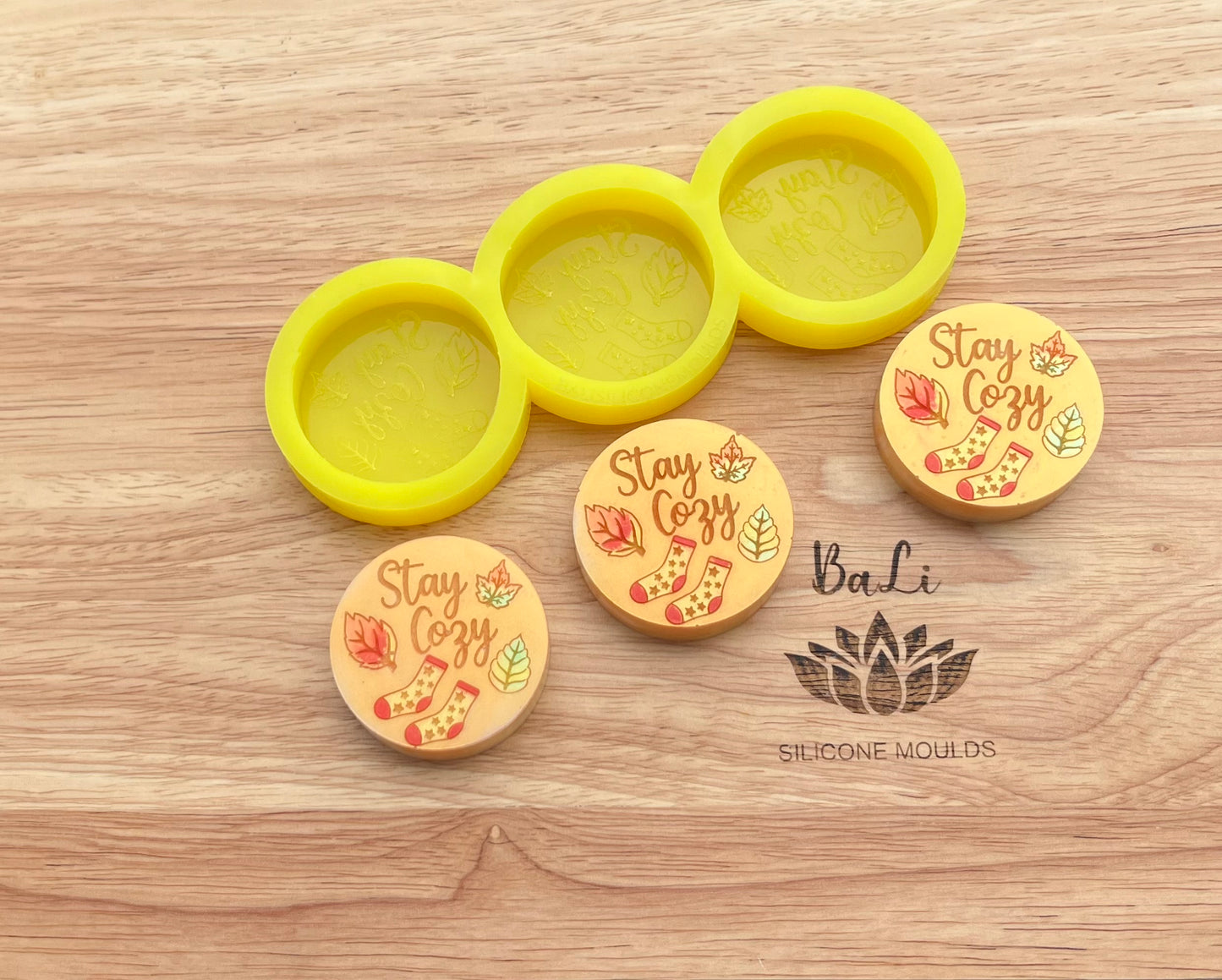Stay Cozy Disc Trio