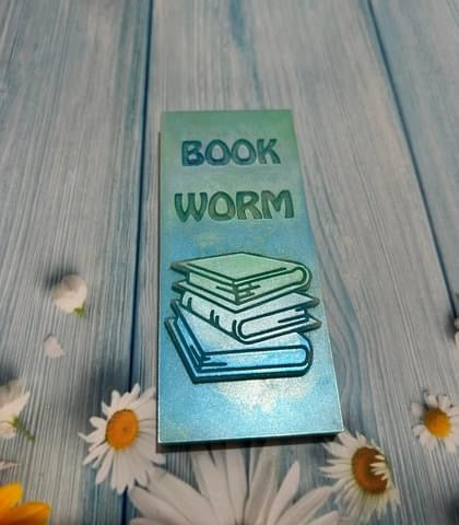 Book Worm Bar