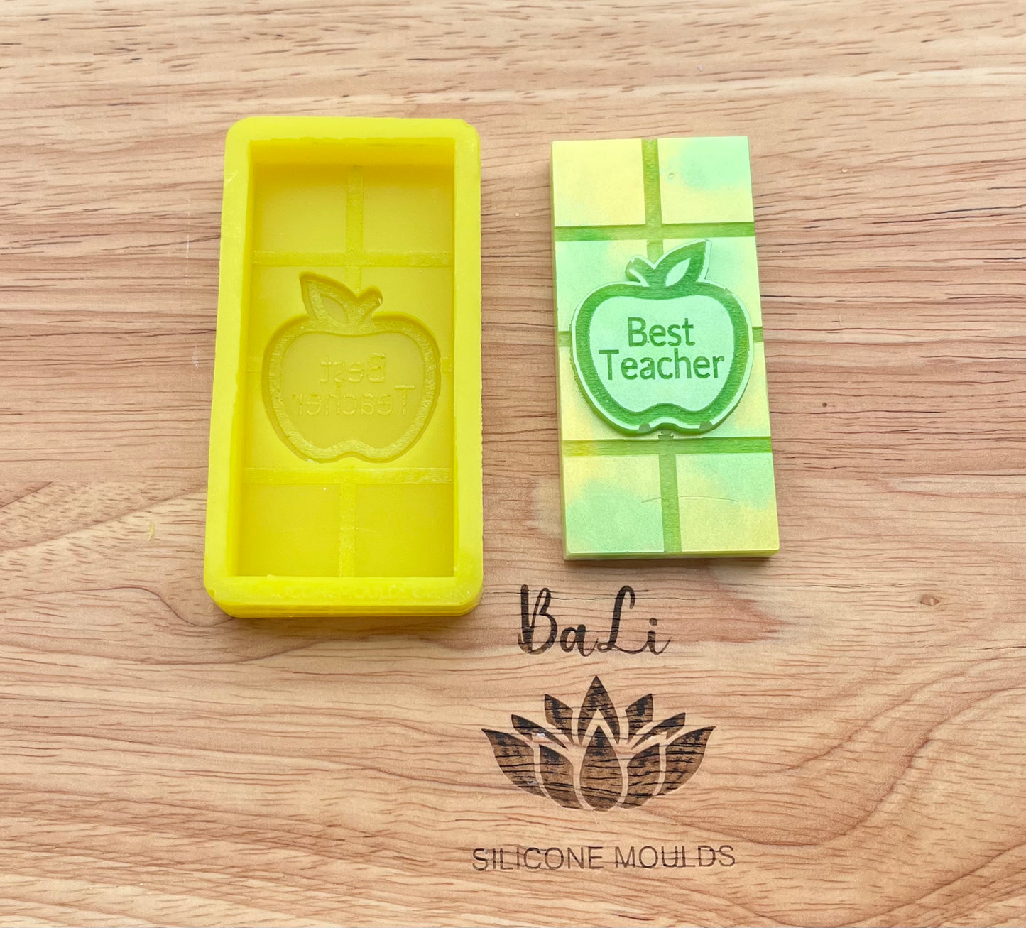 Best Teacher Apple Mini Bar