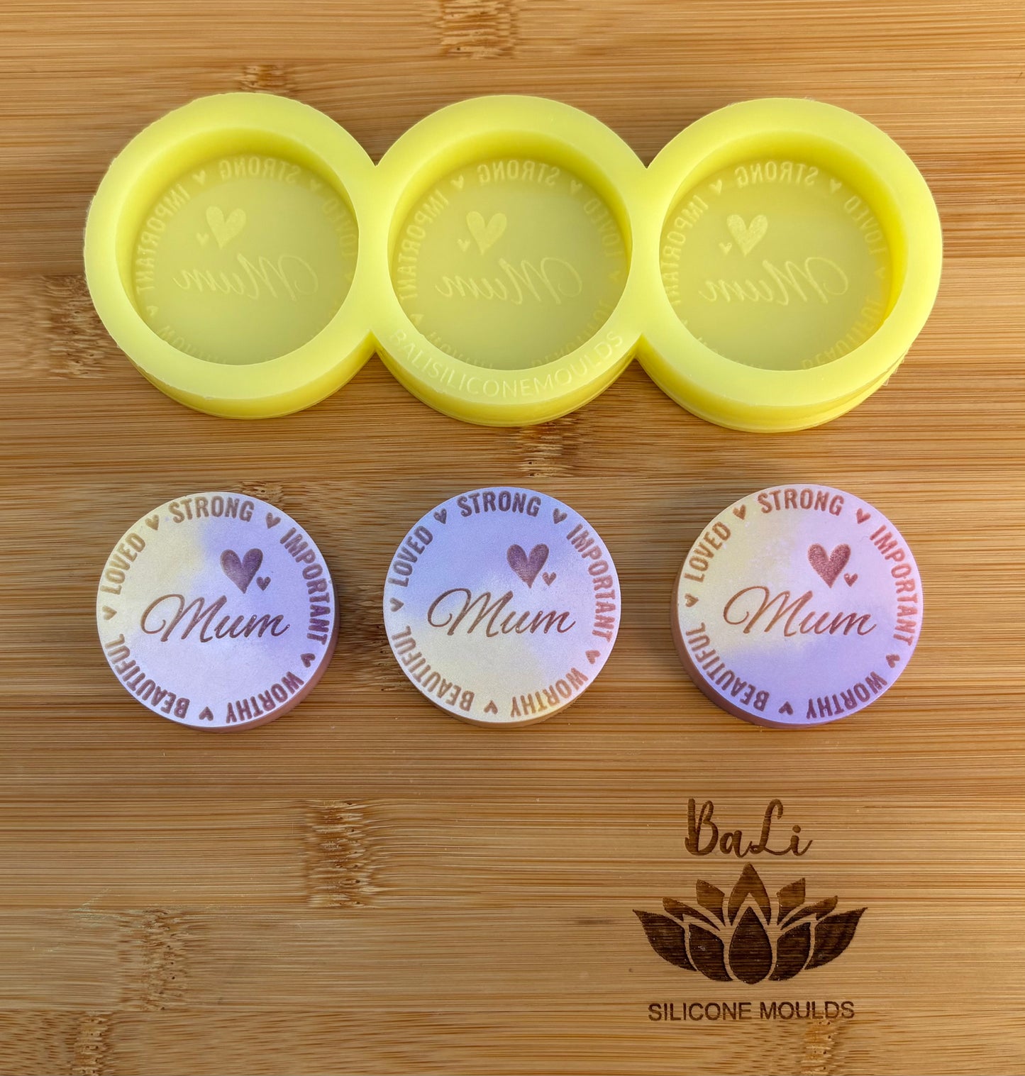 Mum Words Disc trio