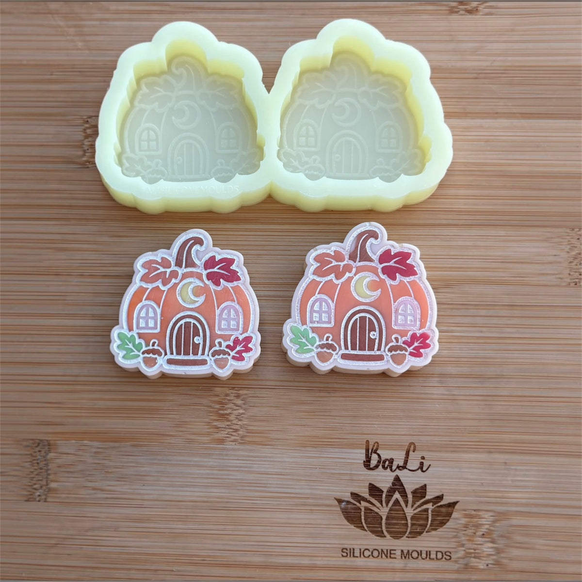 Pumpkin House Duo