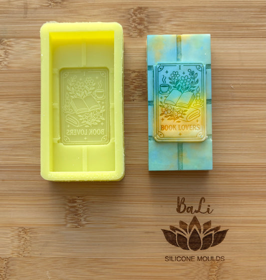 Book Lovers Mini Bar