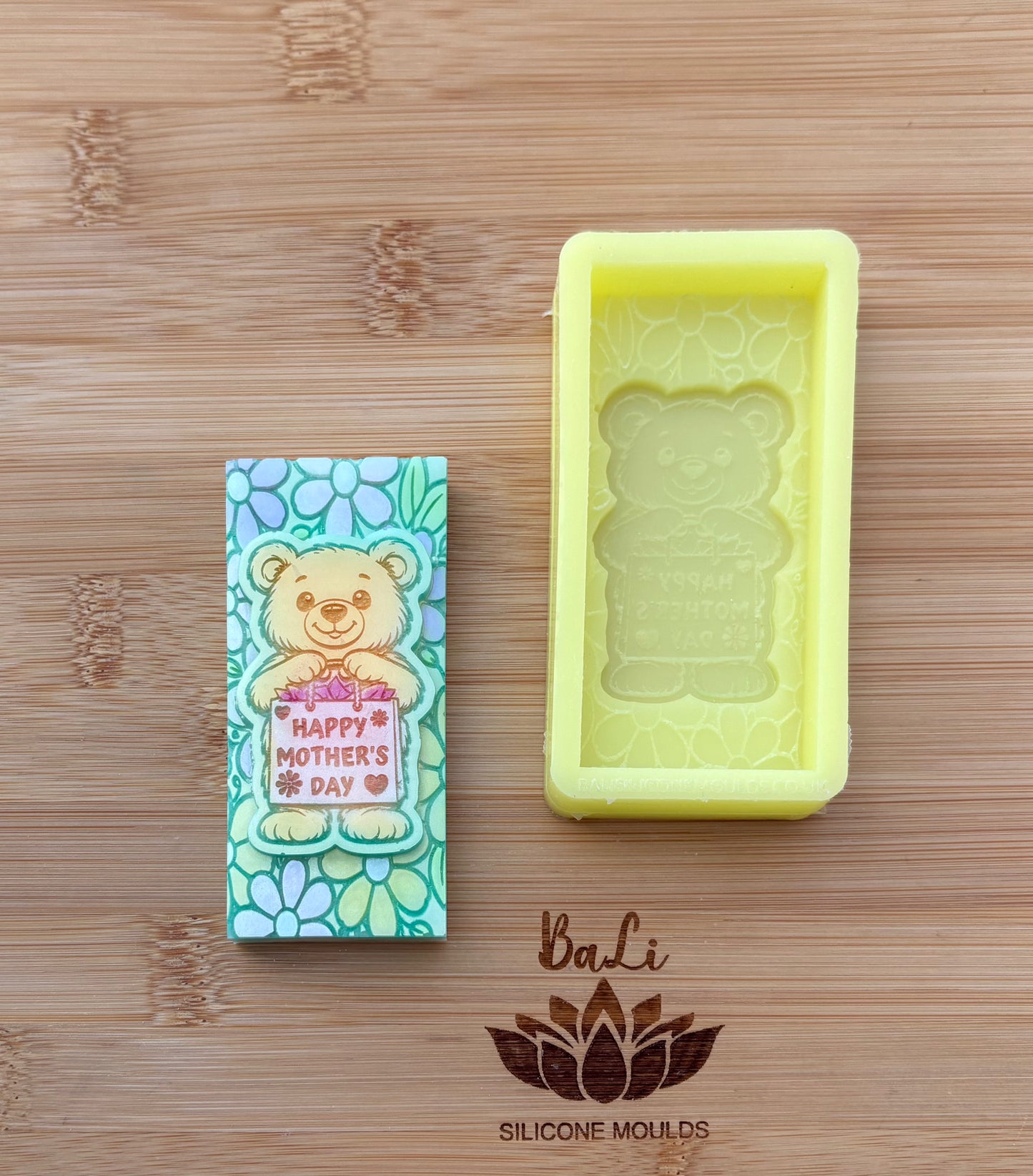Happy Mother’s Day Bear Mini Bar