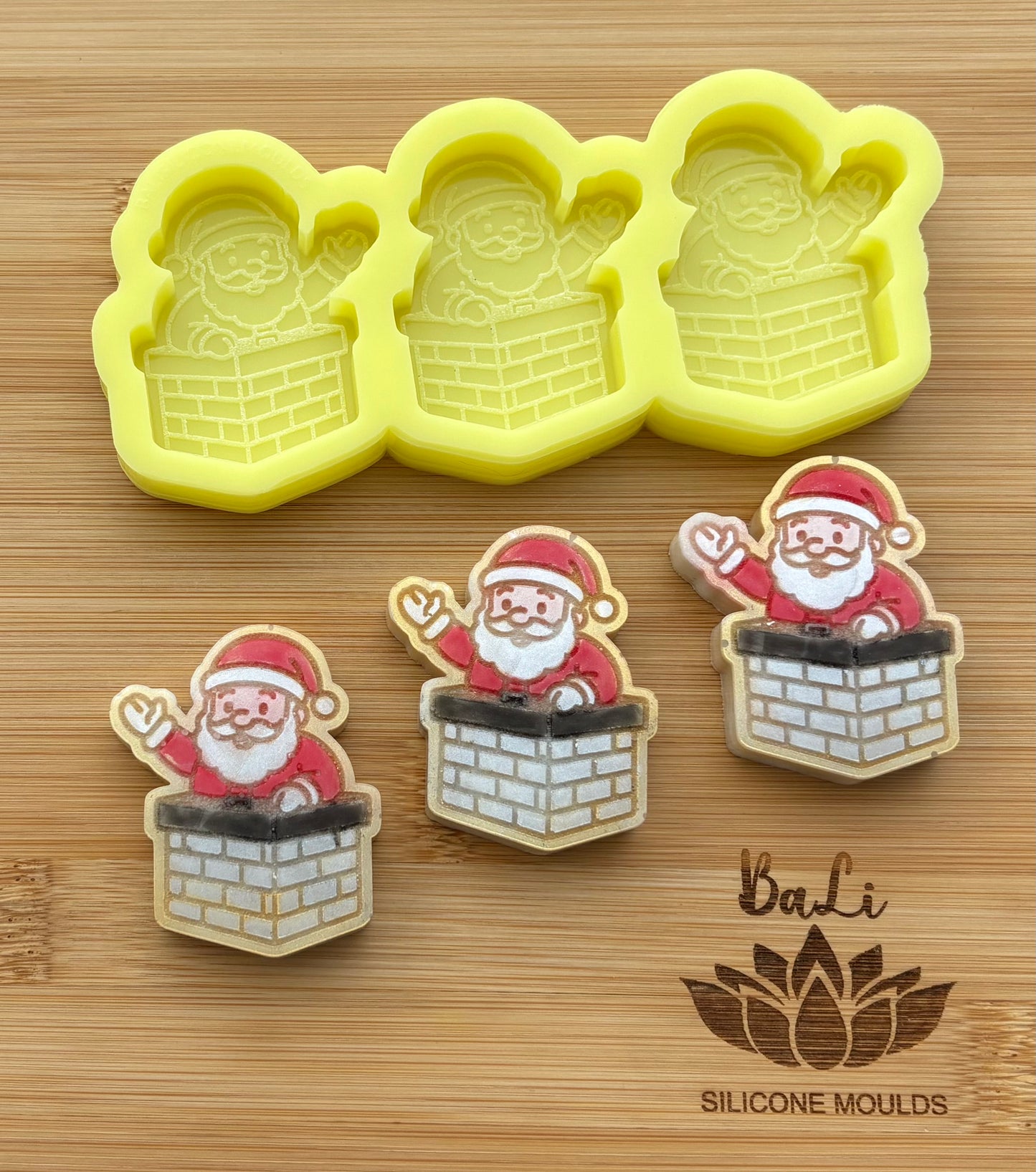 Santa In The Chimney Trio