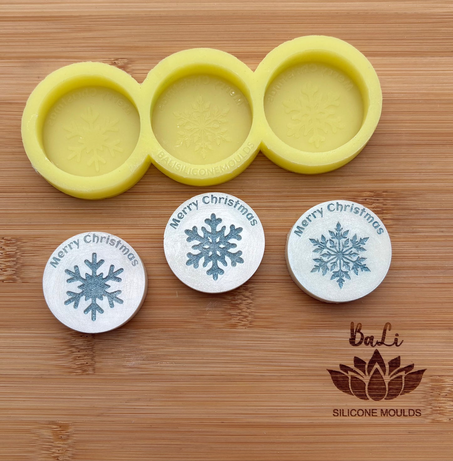 Merry Christmas Snowflake Disc Trio