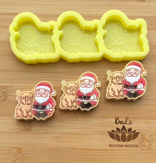 Santa & His Coo Trio