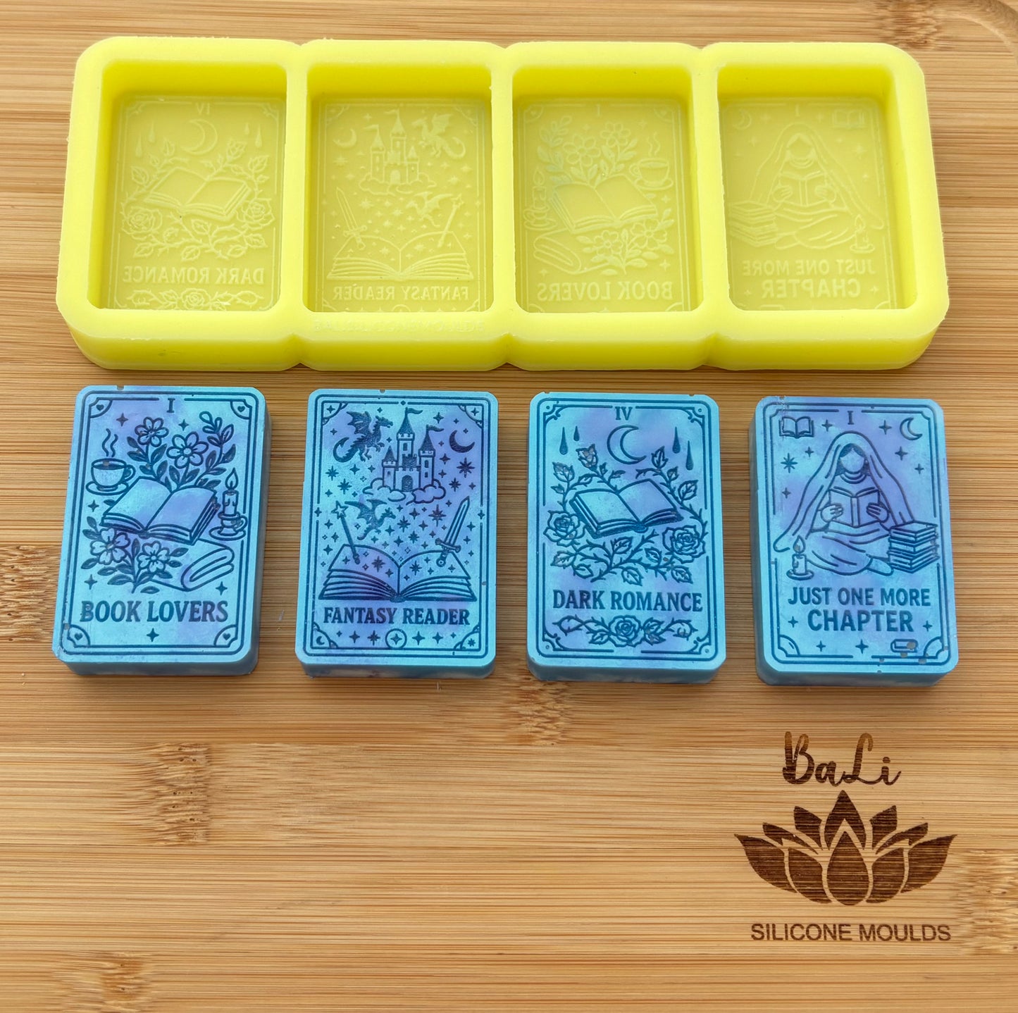 Book Theme Tarot Shapes