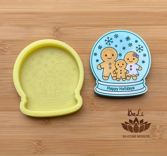 Happy Holidays Gingerbread Family Snowglobe