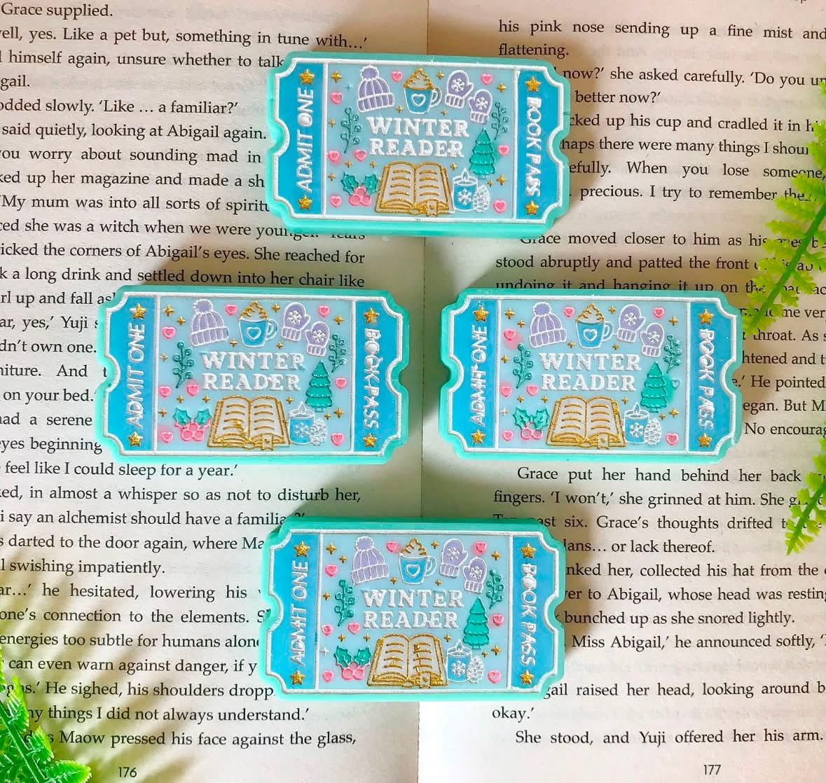Winter Reader Book Pass Duo