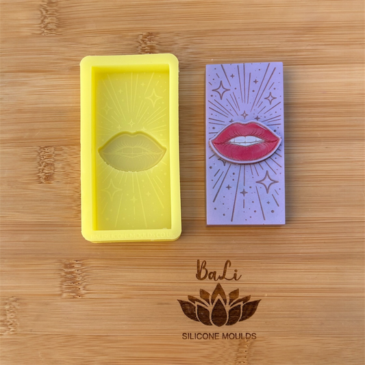 Juicy Lips Mini Bar