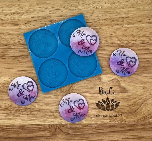 Mr & Mrs Wedding Favour Discs